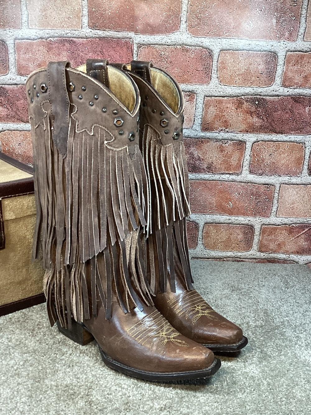 Jar Boots womens brown snip toe fringed western boots size 5